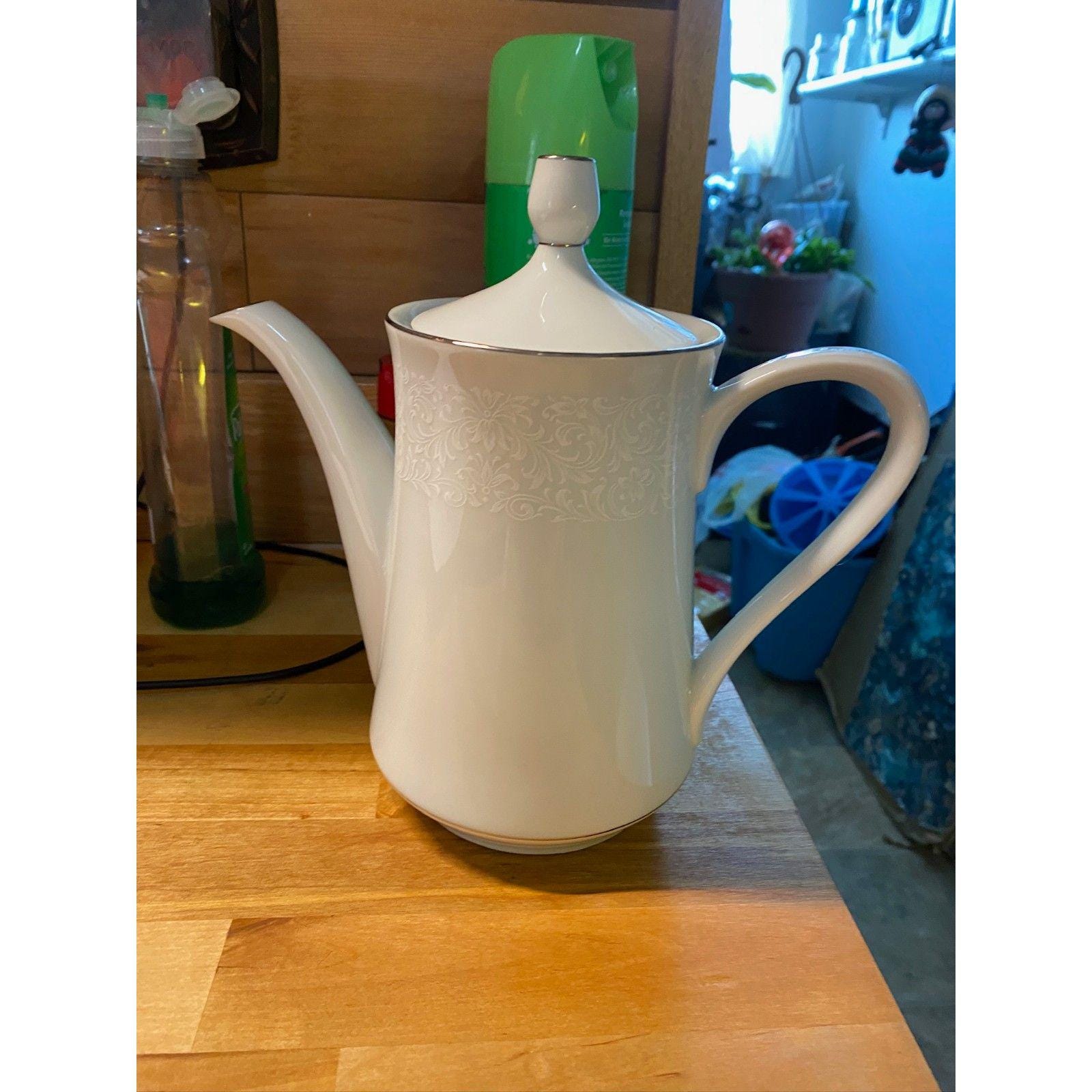 Empress Fine China Teapot Crown Victoria Vintage Floral Tea Pot Gold Trim 6 Inch