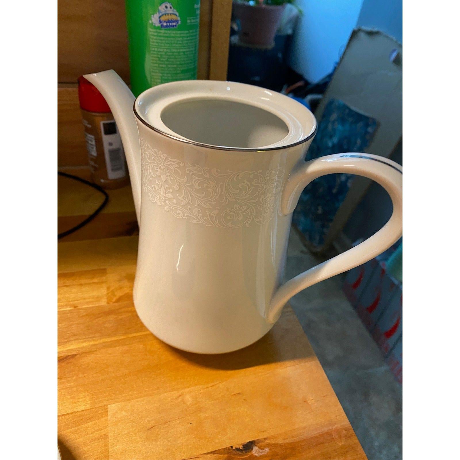 Empress Fine China Teapot Crown Victoria Vintage Floral Tea Pot Gold Trim 6 Inch